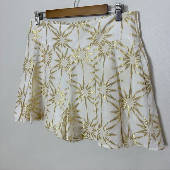 Emily McCarthy Gold Burst Party Shorts Women’s Size Medium White Metallic Dressy - Picture 4 of 11